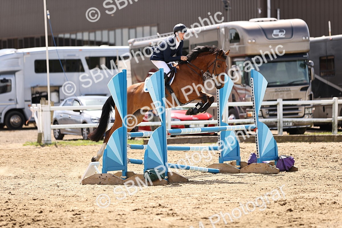 SBM_002335 - Class 9 - Senior British Novice - 90cm