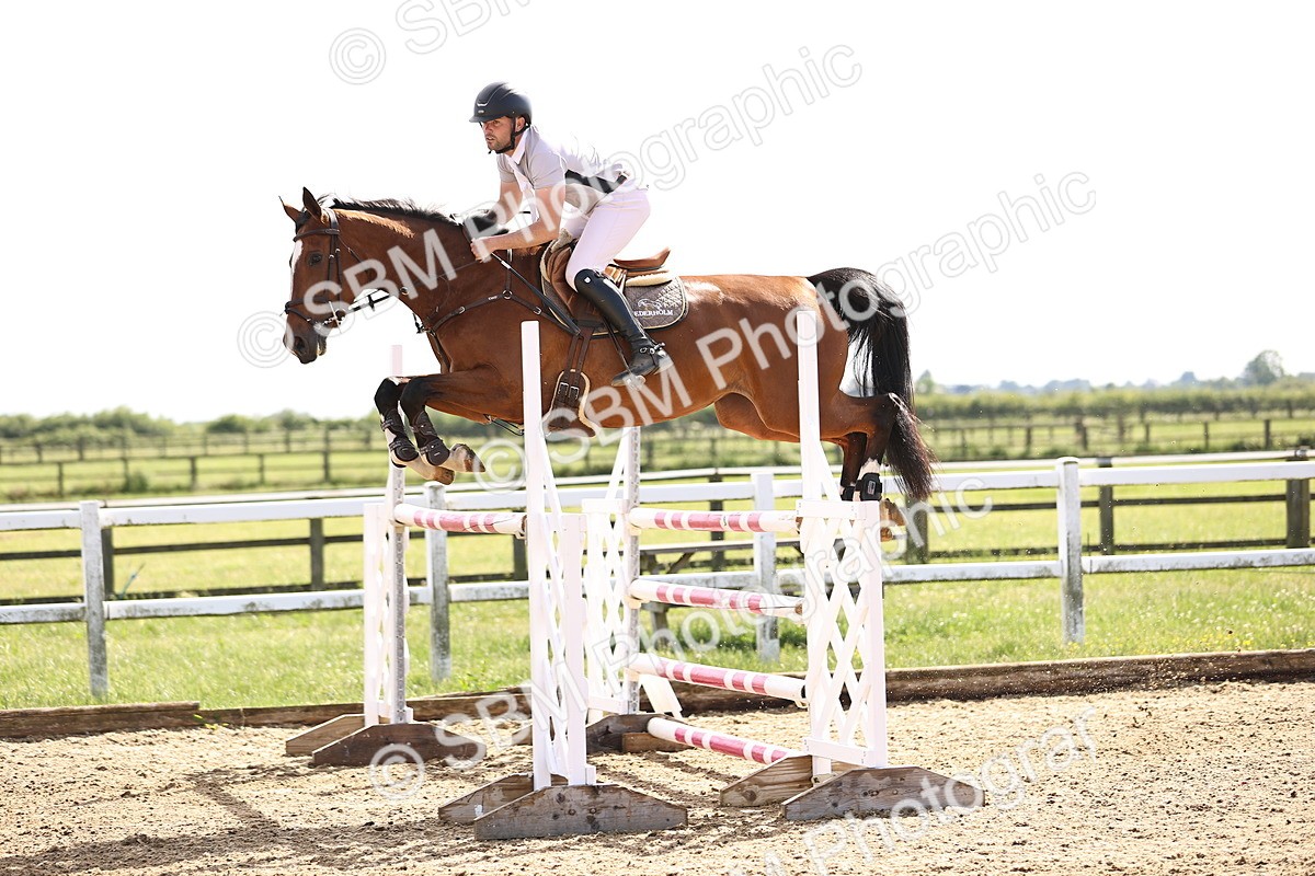 SBM_002970 - Class 5 - Senior Foxhunter - 1.20m