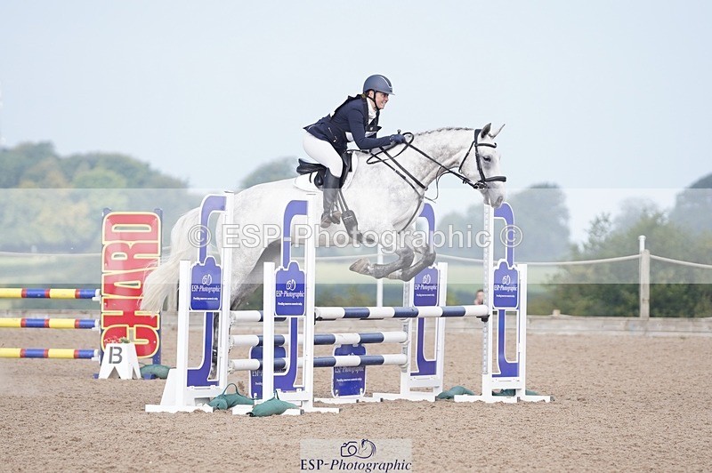 240831A-094856-00043 - 053-Lydia.Steele-FOLLYS.HERO