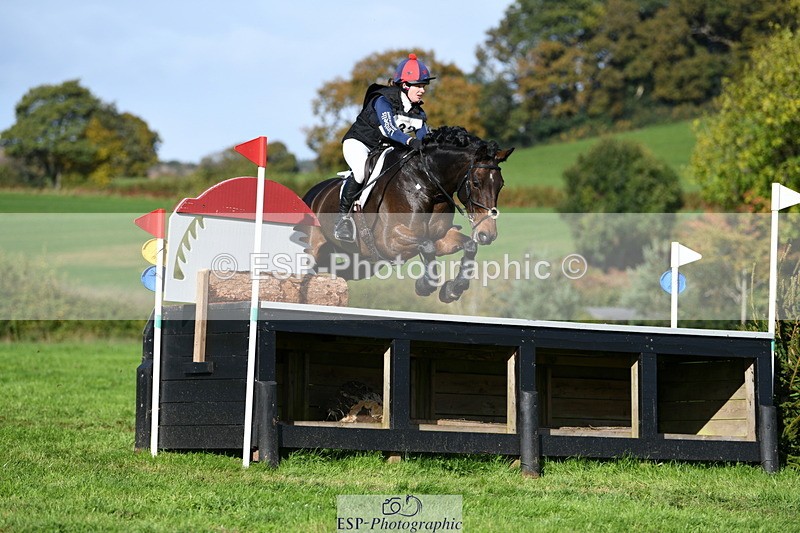 251024A-122837-11541 - B-132-Hannah.R.Jones