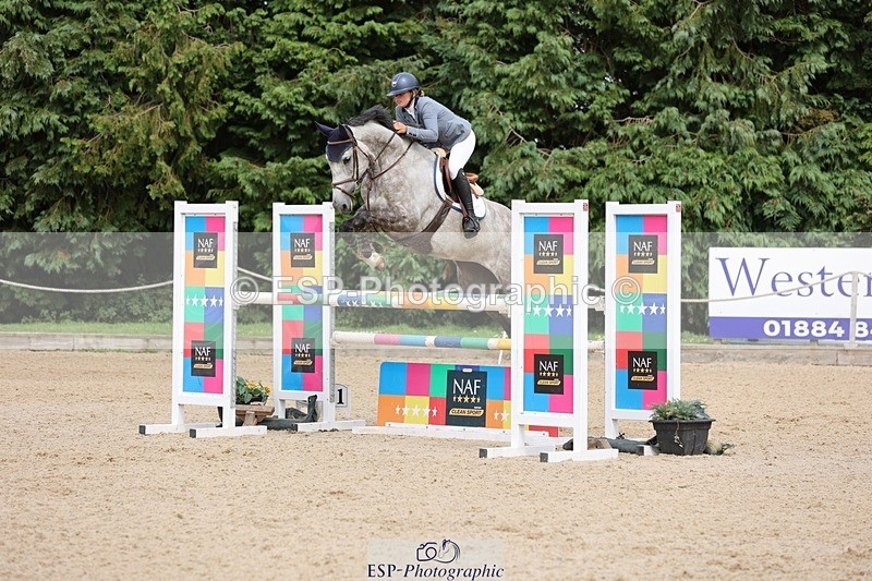 240711-154539-29115 - Cls 124 Foxhunter