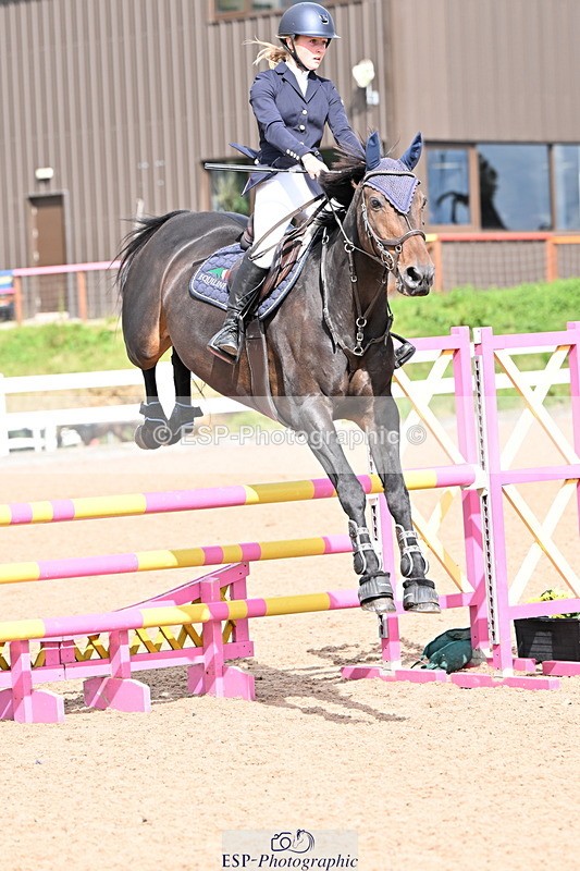 240912A-144637-02040 - Cls 12 1.05m Amateur Qualifier