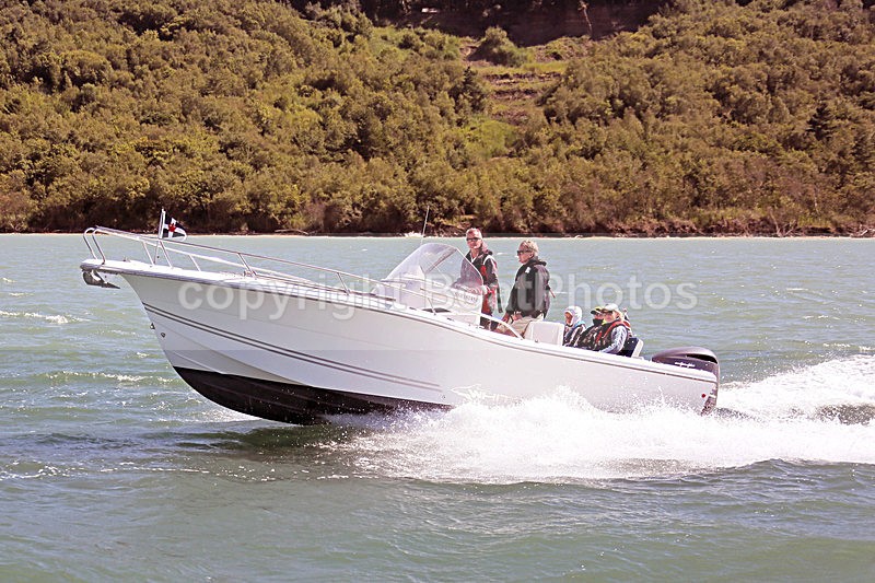 160806 BOSTON WHALER Y92A1594 - Motorboats - Open