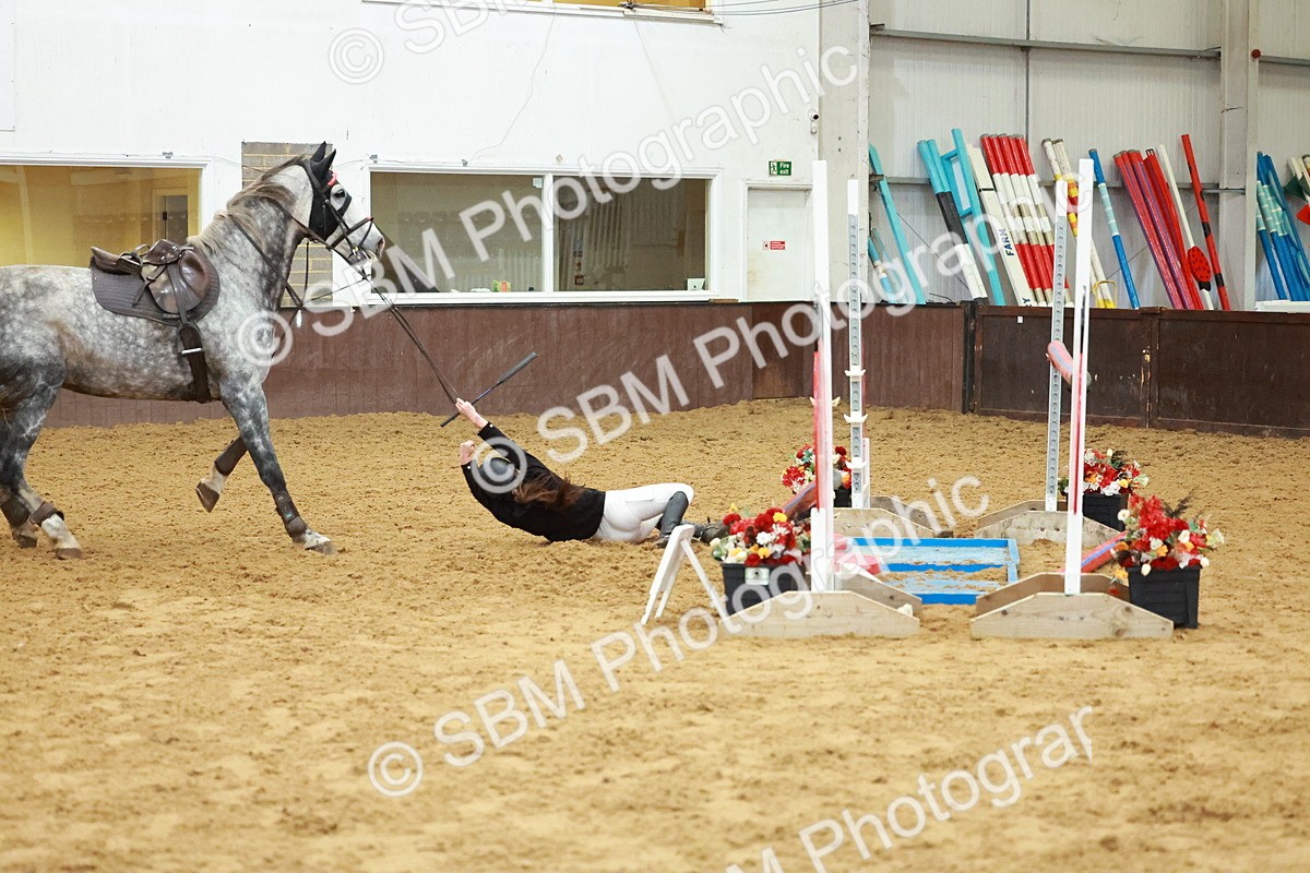 SBM_007349 - Class 19 - Senior Newcomers 1.10m