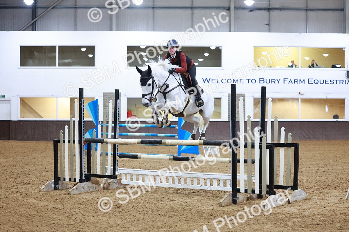 SBM_001972 - Class 4 - Senior Newcomers - 1.10m