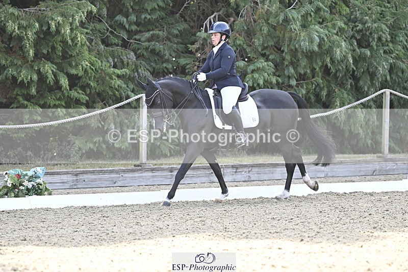 250810A-100342-04758 - 064-Amy.CoxPretty.Picture