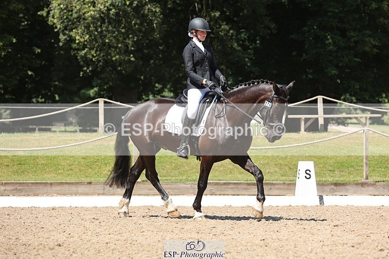 240719-115155-01516 - 276-Caitlyn_Faull-Rhosygarreg_Diamond