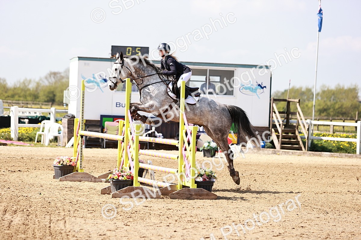  - Class 23 - Senior 1.05m