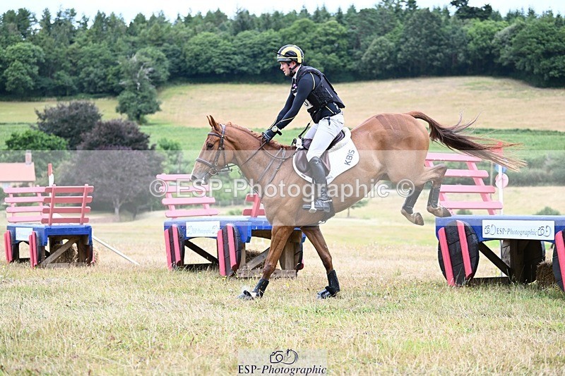 250803A-123153-13224 - M-579-Tom.Rowland-DARKLEY.AGAINST.THE.ODDZ