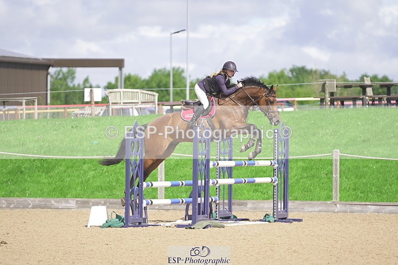 230806A-111314-01530 - Cls 13 Snr Newcomers & 1.10m Open