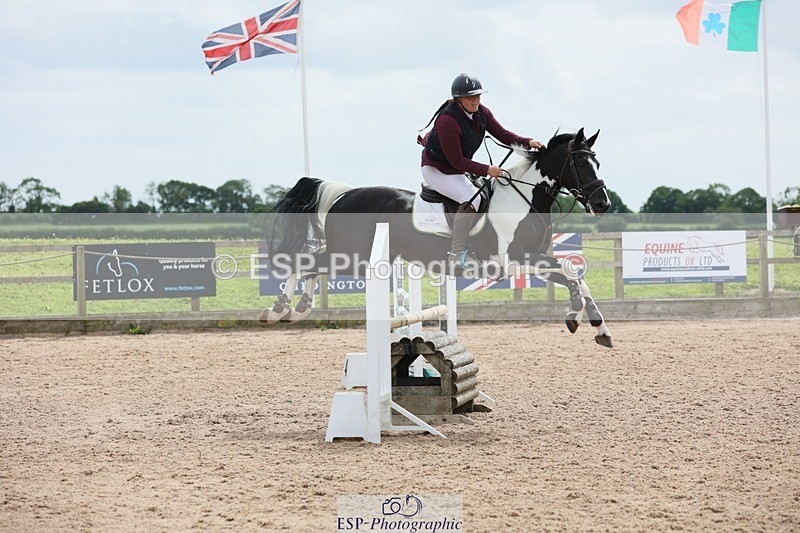 250525-150841-08761 - Cls 31 Snr 90cm Derby