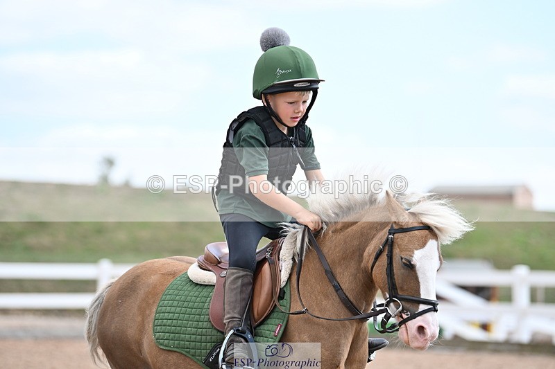 250821B-143545-00824 - Group D - Thomasina