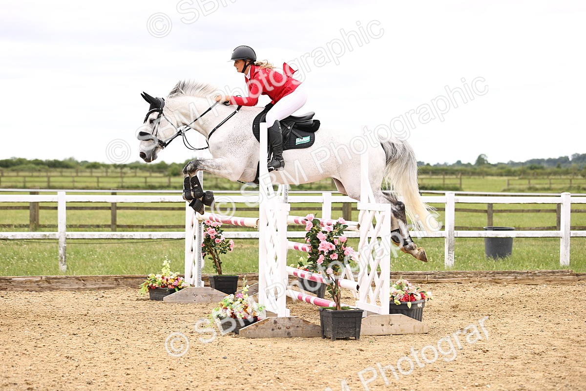 SBM_007699 - Class 19 - Senior Newcomers - 1.10m