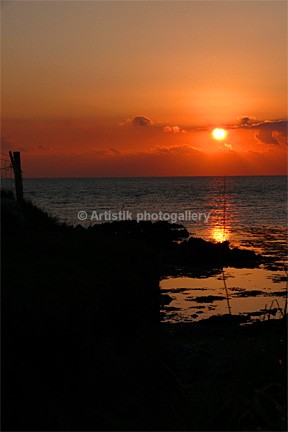 Anglesey sunset P1050627 verti - Sceniks.com - Snowdonia landscape photographs by Dave O'Shea