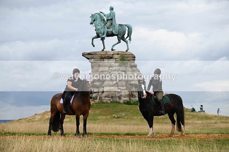 DSC_5215 - Time at Statue 11:46 to 12:16