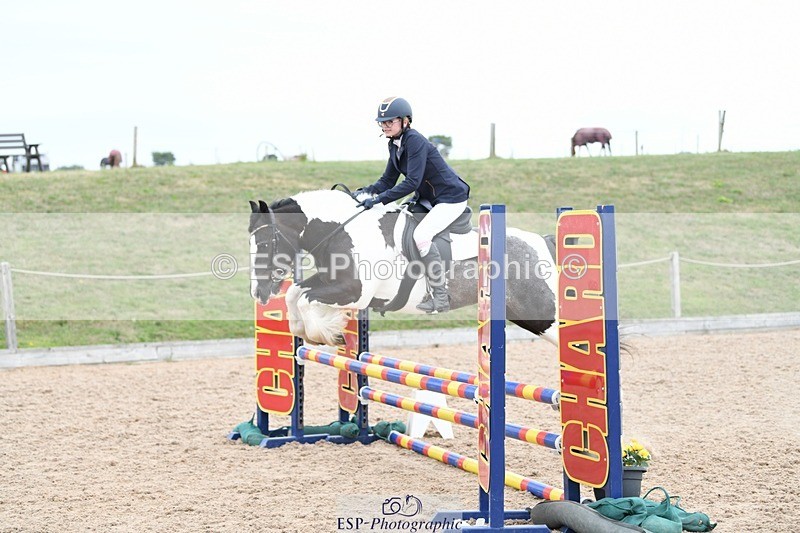 250807-103852-00235 - 80cm Round 1