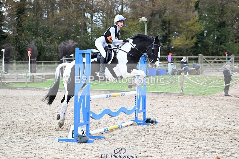 241117-141715-04502 - Cls 3 90-95cm 14.00 to 15.00