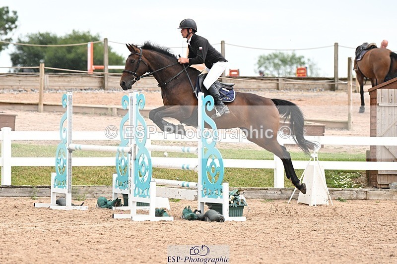 250727-144640-10946 - Cls 35 1.05m Amateur Quali