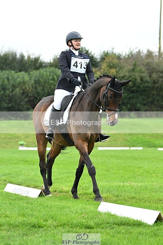 241024-140808-04404 - 413-Sophie.Westmore-CALCOURT.LEONARDO