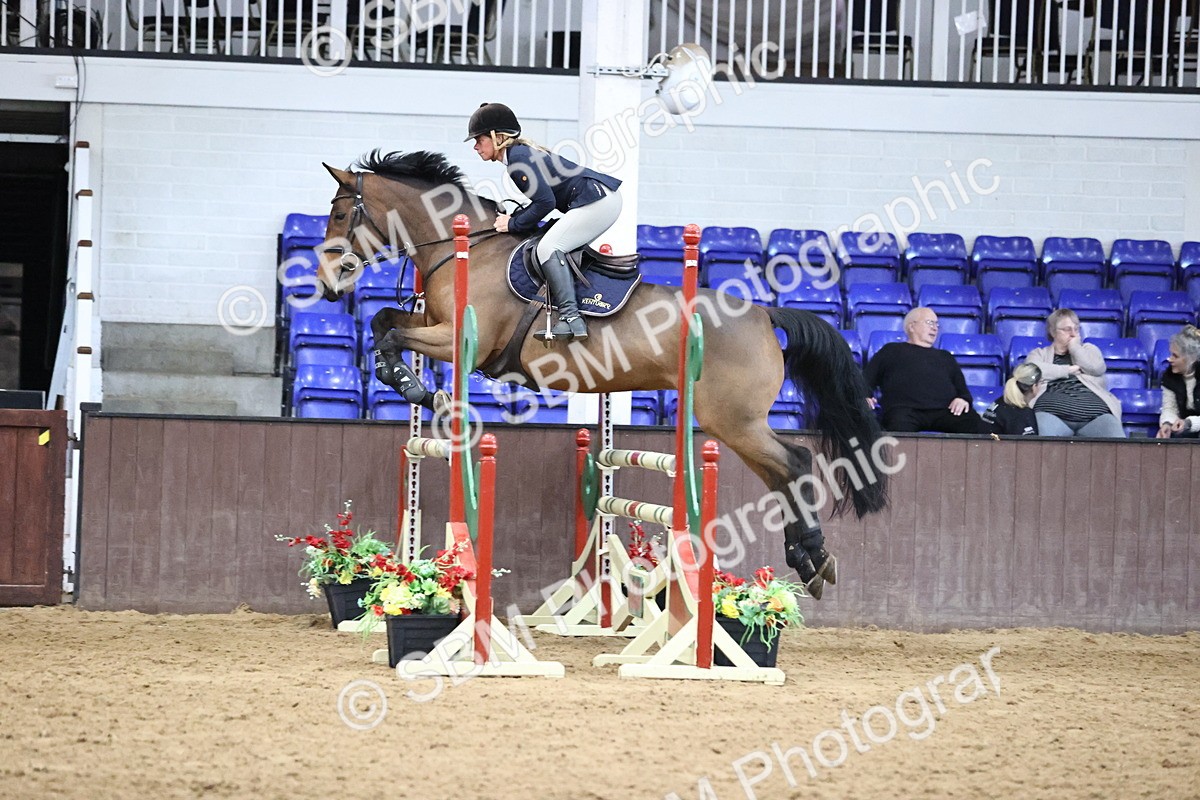 SBM_001832 - Class 4 - Senior Newcomers - 1.10m Open