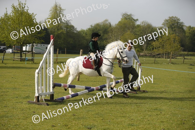 20260426-1002 - Class 1 - Mini Jumping - Lead rein or Assisted