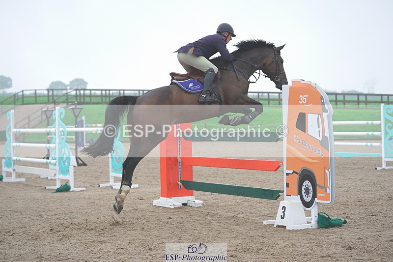 231017A-092620-05929 - Cls 25 National 1.30m