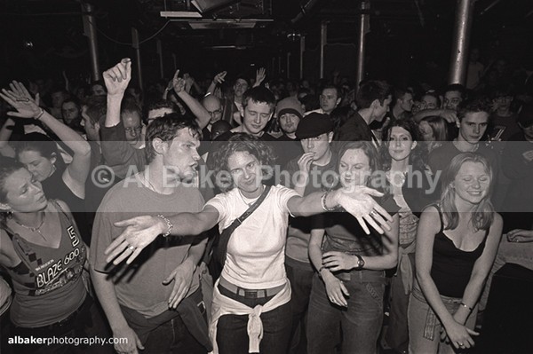 57 - Friends-&-Family @ sankeys-soap 28.02.02