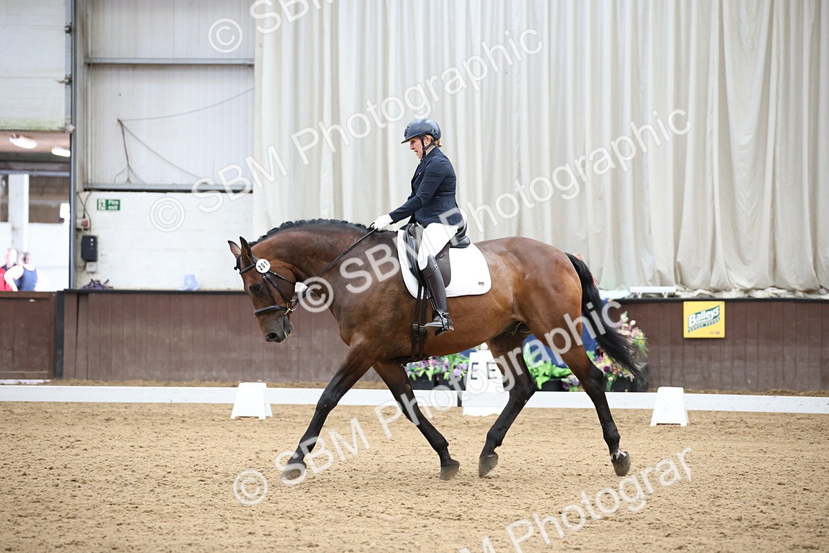 SBM_003400 - Class 5 - Novice 6 Gold - 13.05-14.00