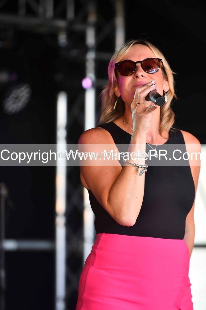 SH4_0681 - Lisa Winwood