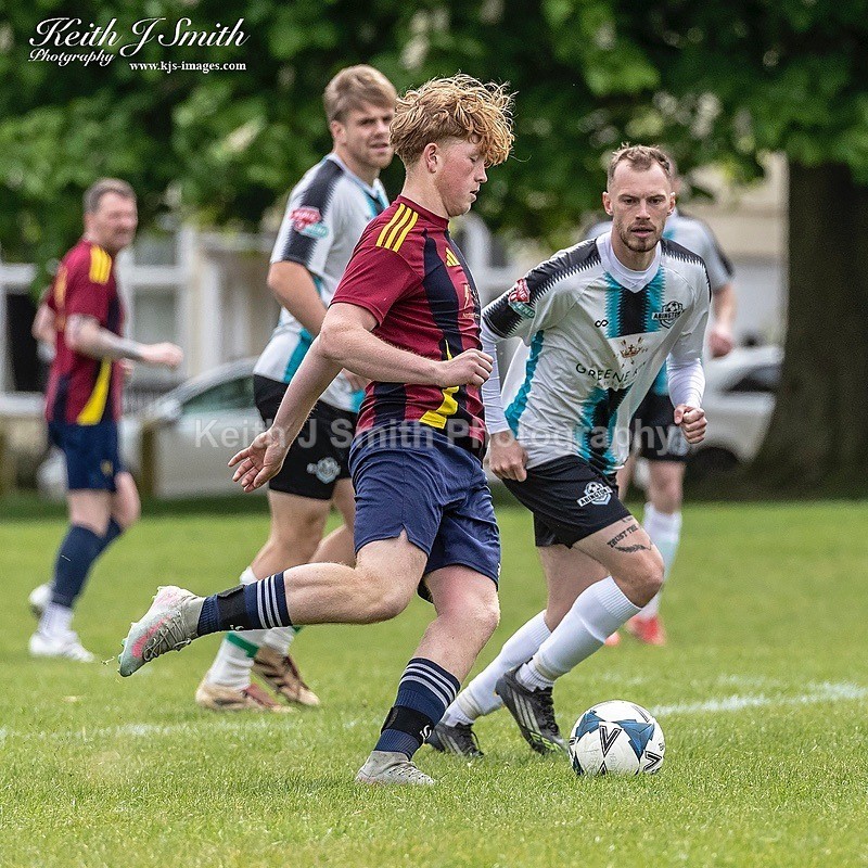 9KJS8843 - Pitch 3. Abington FC vs Royals. Abington Park. 10th May 2026.