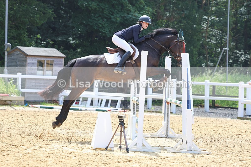 3E7A5880 - Class 5: Senior 95cm