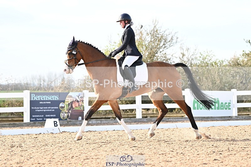 240324A-161028-04779 - Novice 28, 15.33 to 16.15