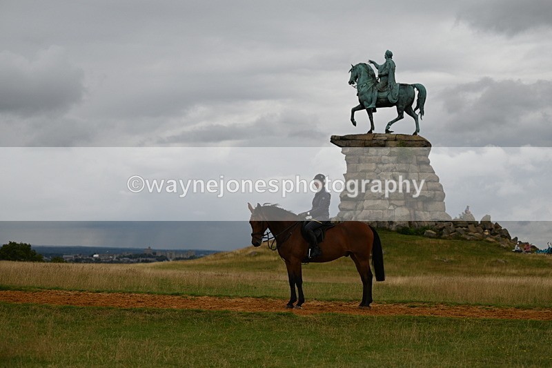 DSC_5470 - Time at Statue 11:46 to 12:16