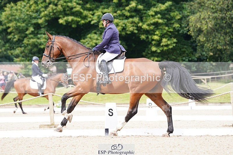 240721-103104-07625 - 193-Sally_Burchell-Tobiastar