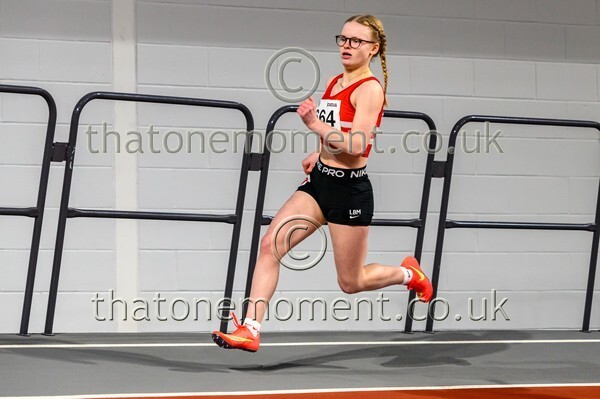 AgeInd25SAT-910941 - Track Female Set Two