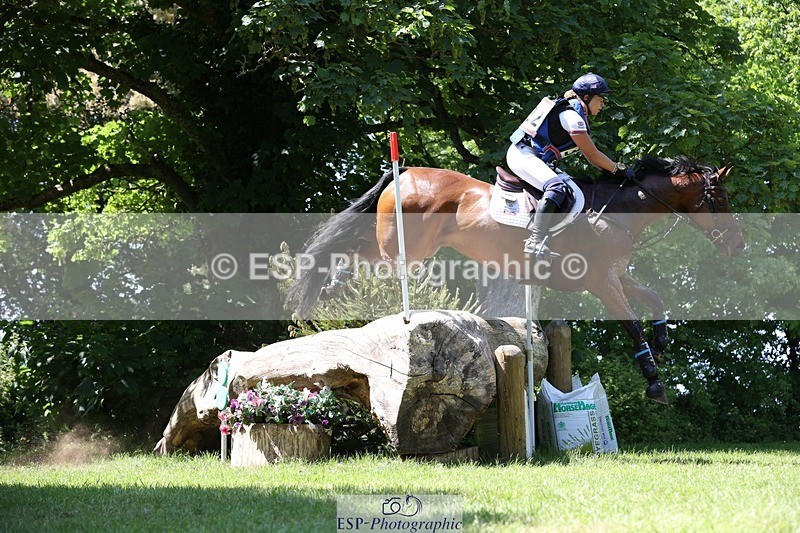 230527-141237-09576 - 322-CHANSON_DU_VILLAGE-Phoebe_Locke-XC