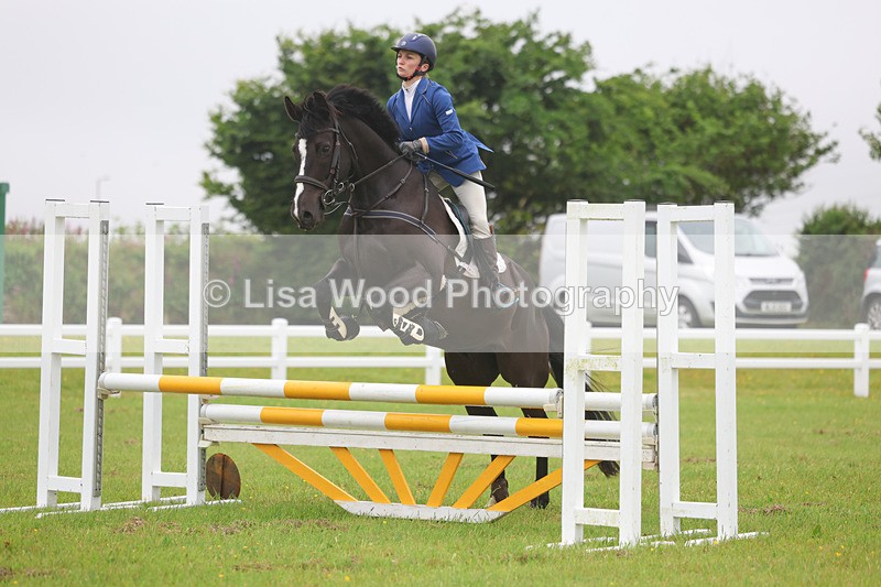 3E7A6244 - Class 5: Senior 80cm