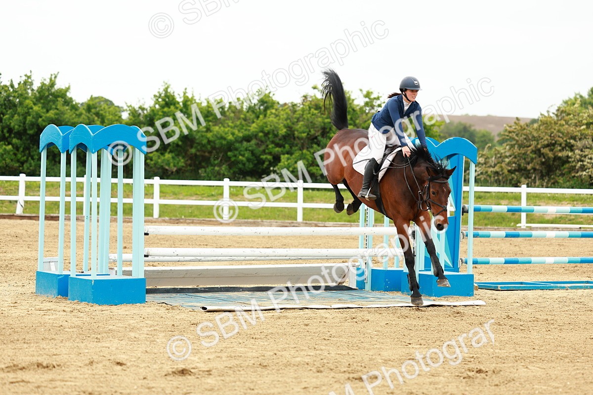 0B8A3941 - Class 4 - Senior Newcomers - 1.10m