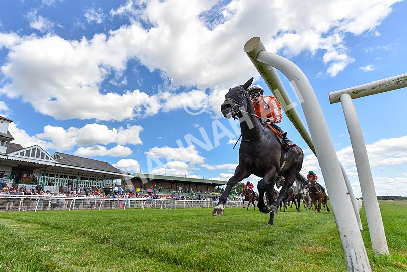 080726-Race 1-Classy Clarets-2086 - Race 1 14.00pm Pinker's Pond Apprentice Handicap