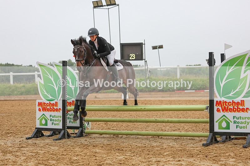 3E7A5023 - Class 3: Senior 80cm