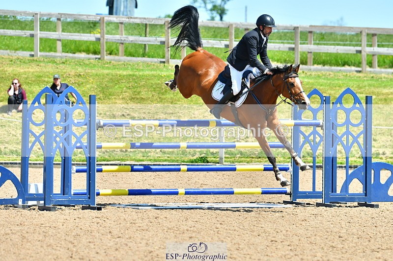 230527A-135950-04873 - Cls 17 National 1.30m Open