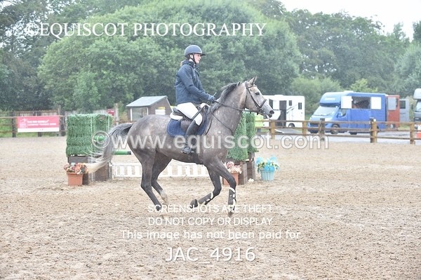 JAC_4916 - CLASS 16 SUN Senior Newcomers/ 1.10m Open