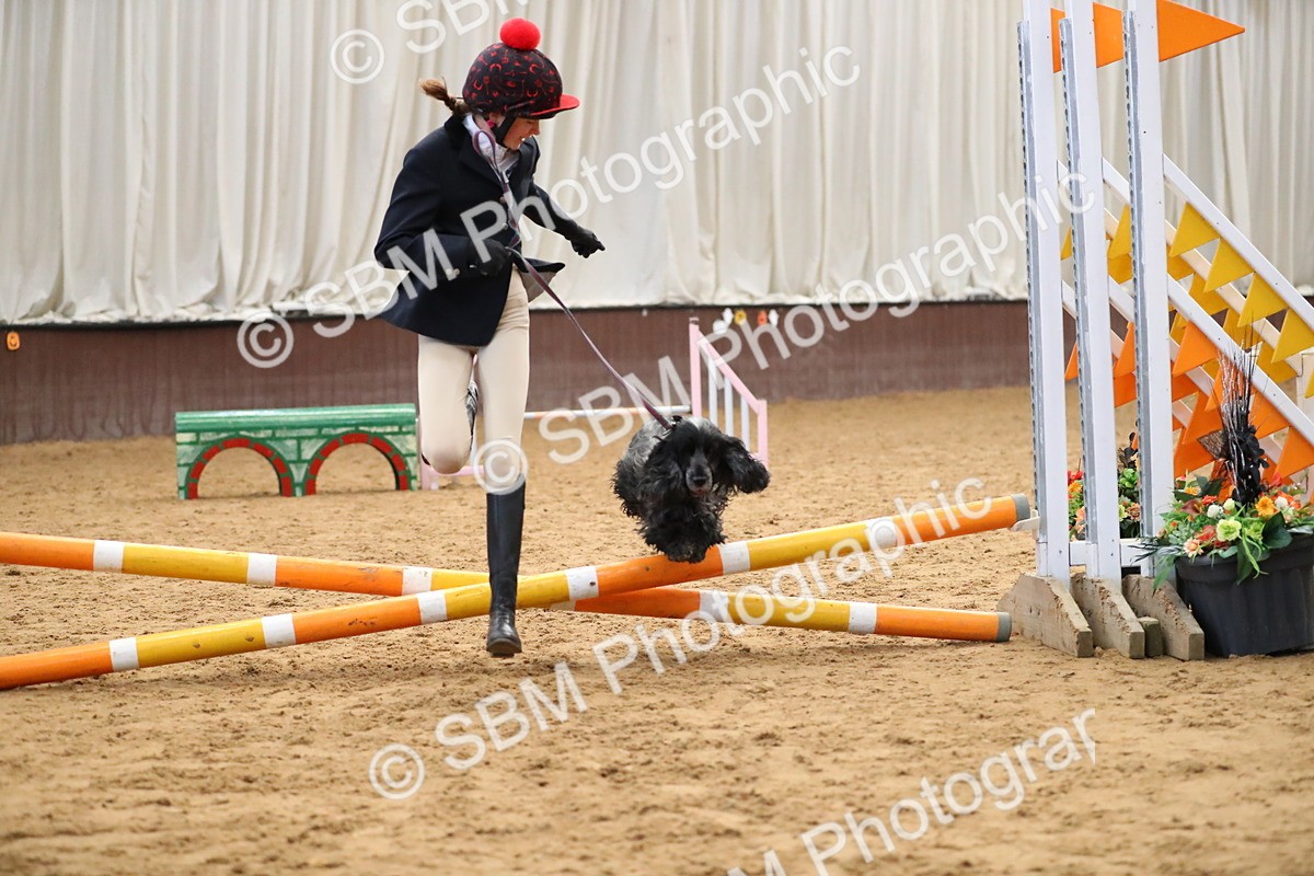 SBM_001315 - Class 3 - Horse & Hound