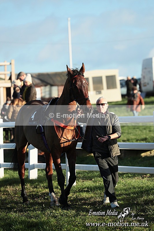 PtP 301125  0663 - Hursley Hambledon Point-to-Point Larkhill Racecourse 30/11/2025