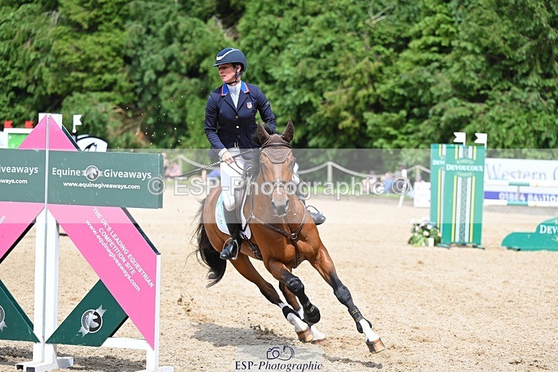 240525-142458-15701 - 446-SOMMERSBY-Jenny_Caras