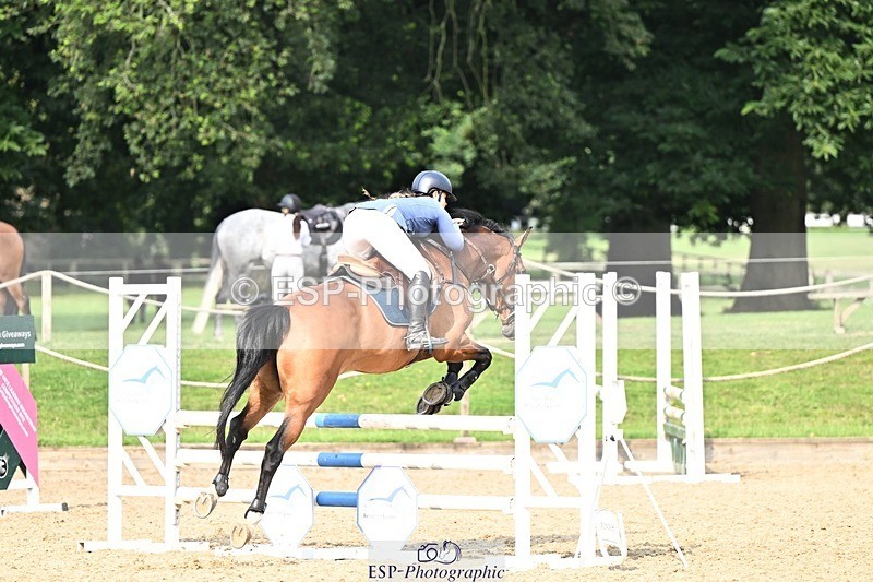 240818-100455-03557 - Cls 8B 90cm Open