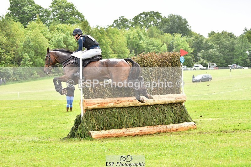 240526-131812-22548 - 541-FRIENDSHIP_VDL-Aaron_Millar