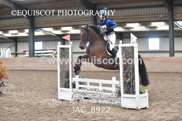 JAC_8922 - CLASS 3 ARENA EVENTING BE 70