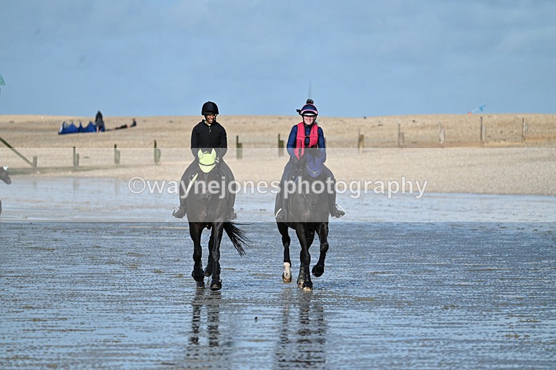 WJ7_4328 - Leigh Kelly & Jade Bennett 25-08-24