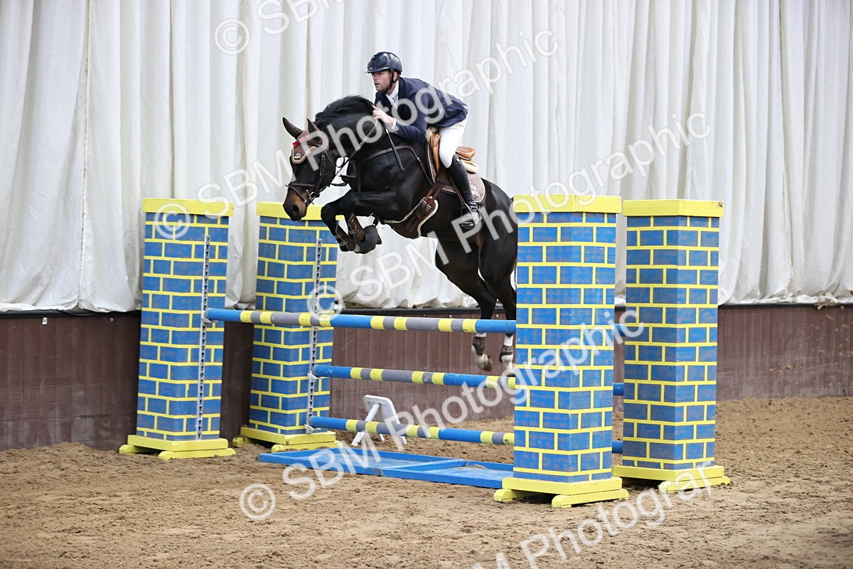 SBM_001568 - Class 4 - Senior Newcomers - 1.10m Open